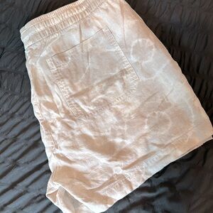 Old Navy Linen shorts